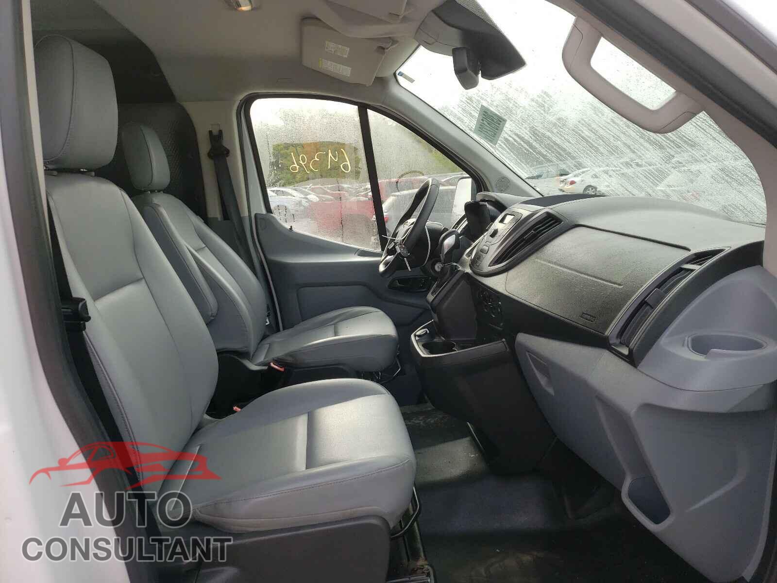 FORD TRANSIT CO 2017 - 1FTYE1ZM6HKB30798