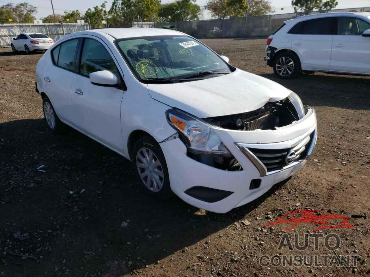 NISSAN VERSA 2017 - 3N1CN7AP2HK467236
