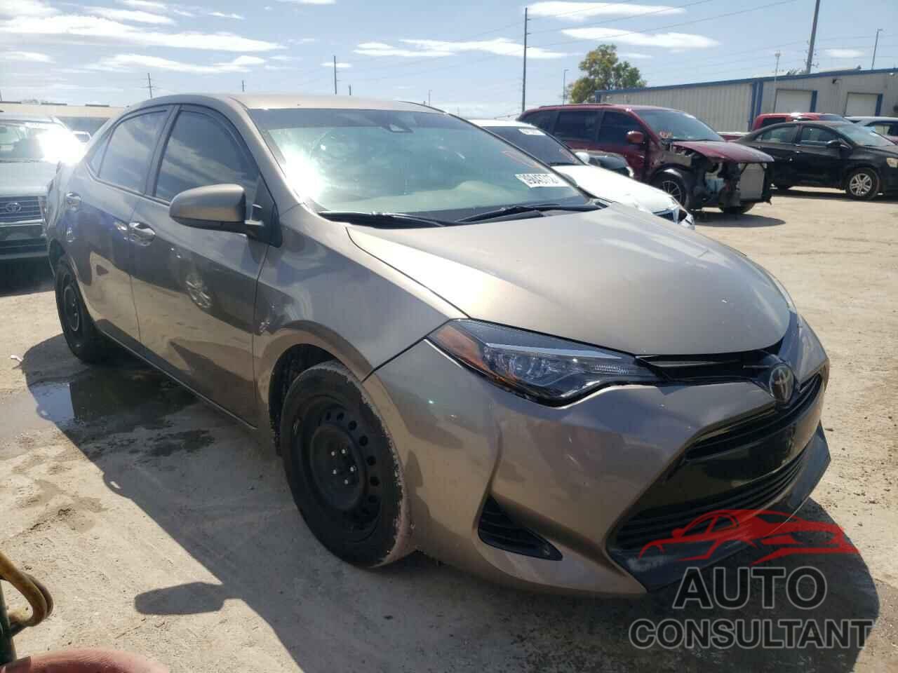 TOYOTA COROLLA 2018 - 5YFBURHE1JP761385