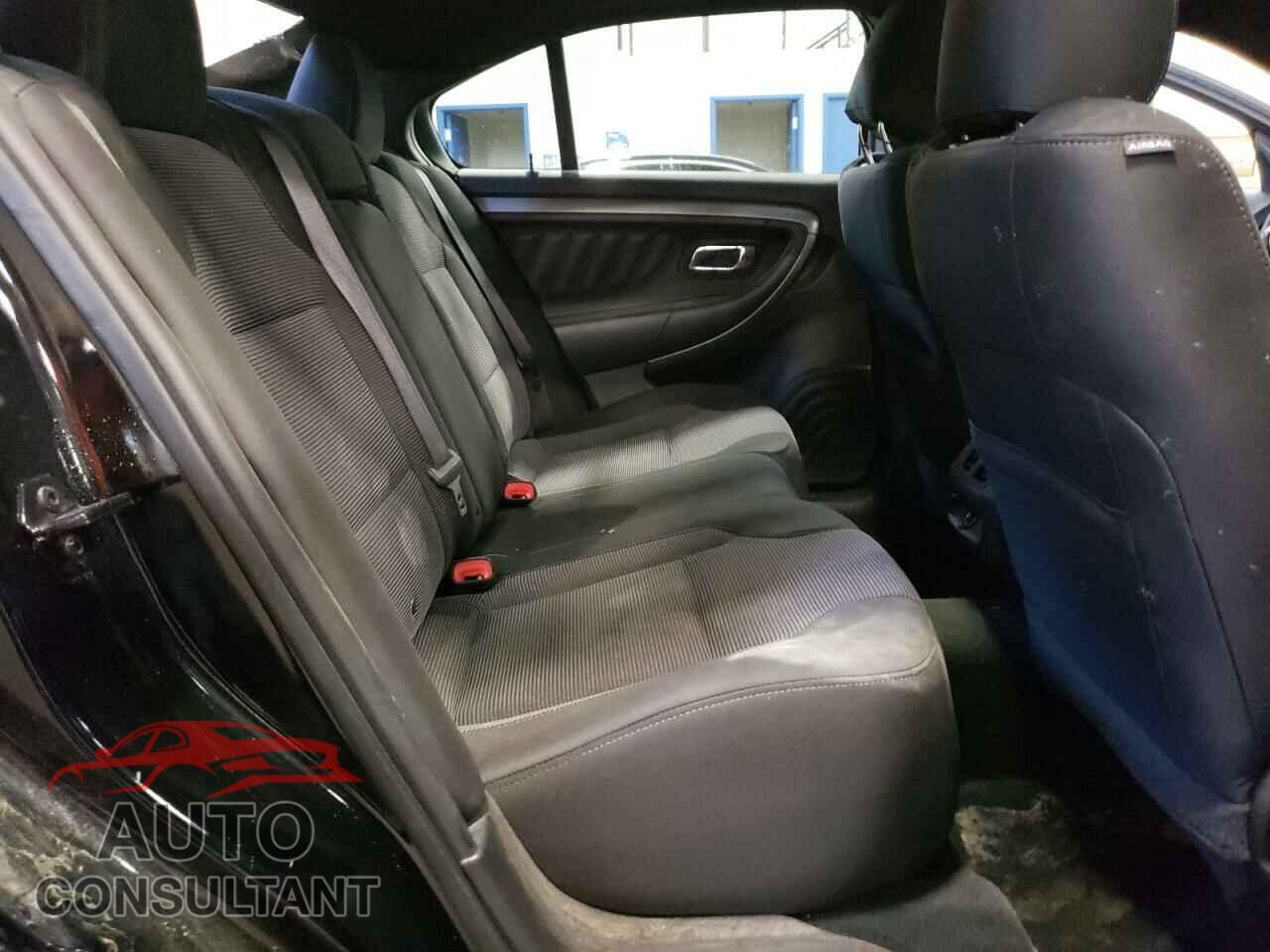 FORD TAURUS 2017 - 1FAHP2E81HG110802