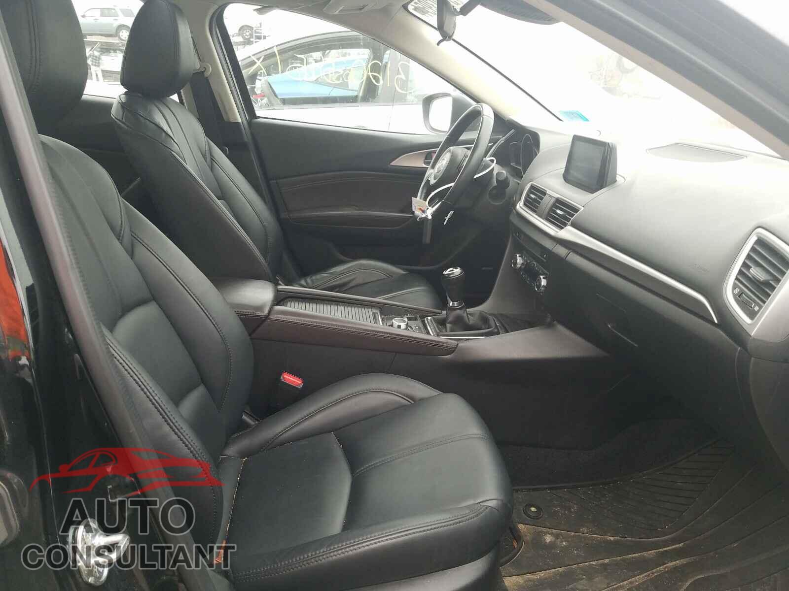 MAZDA 3 2017 - JM1BN1V76H1100907
