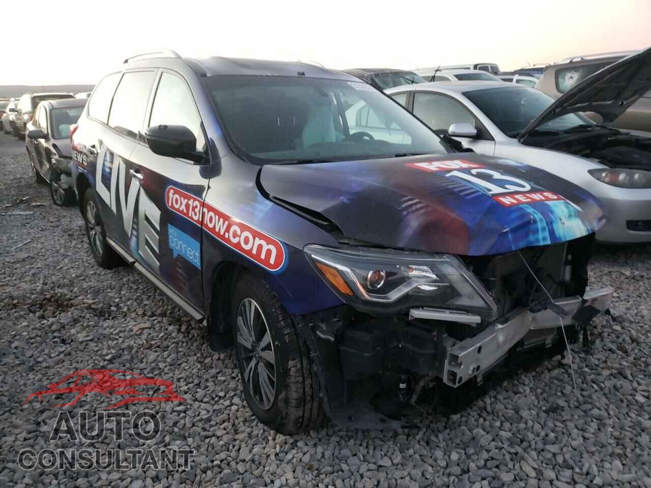 NISSAN PATHFINDER 2017 - 5N1DR2MM8HC604806