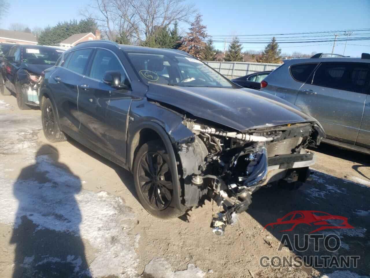 INFINITI QX30 2017 - JM1GJ1V56G1484895