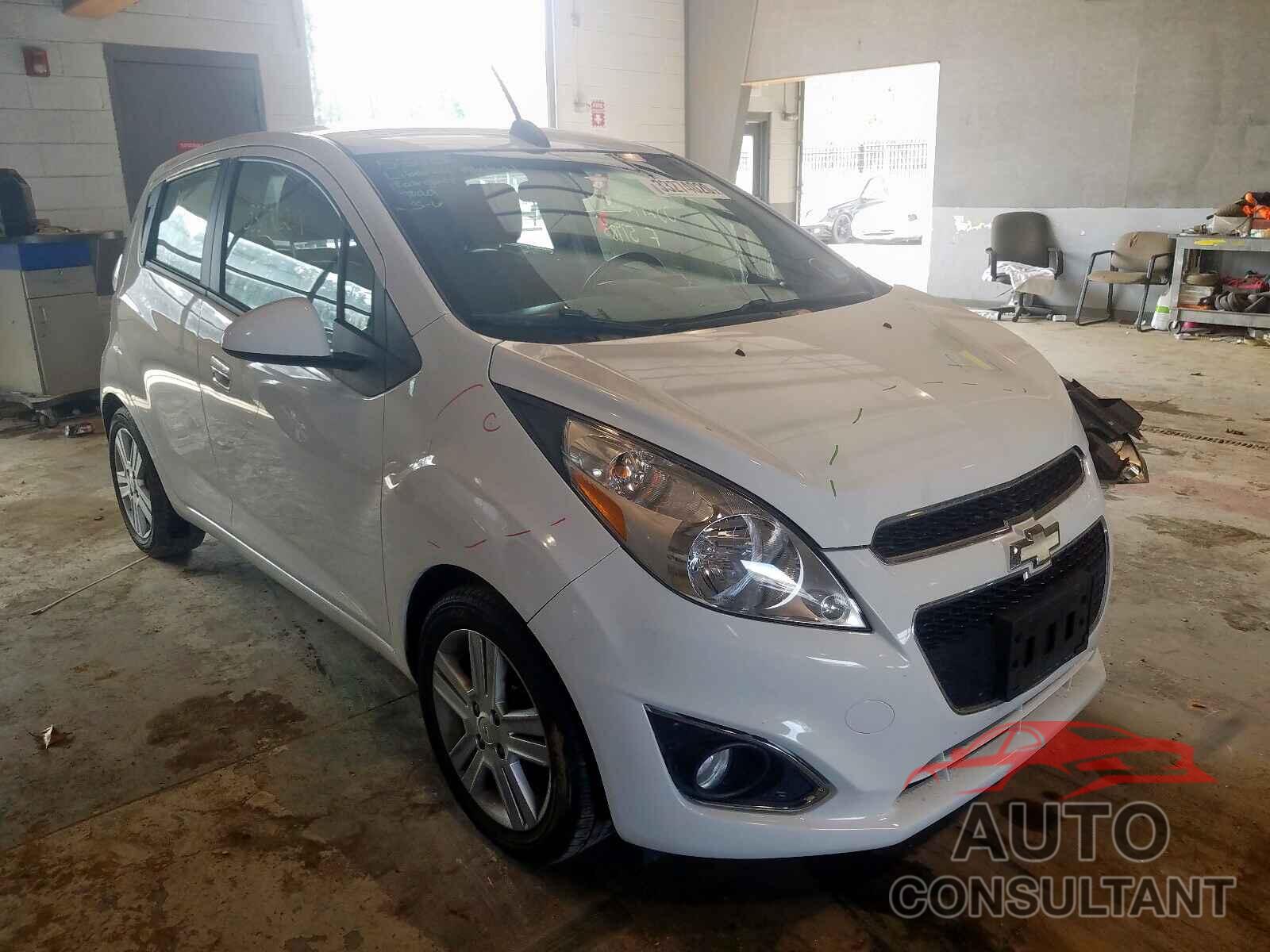 CHEVROLET SPARK 2015 - 3FA6P0HD6JR112743