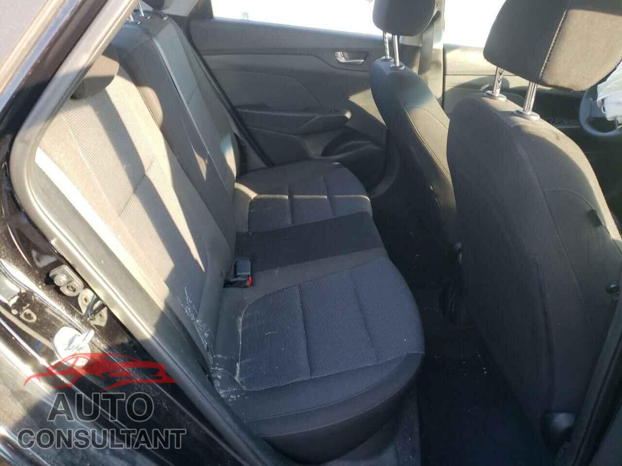 HYUNDAI ACCENT 2018 - 3KPC24A34JE011485