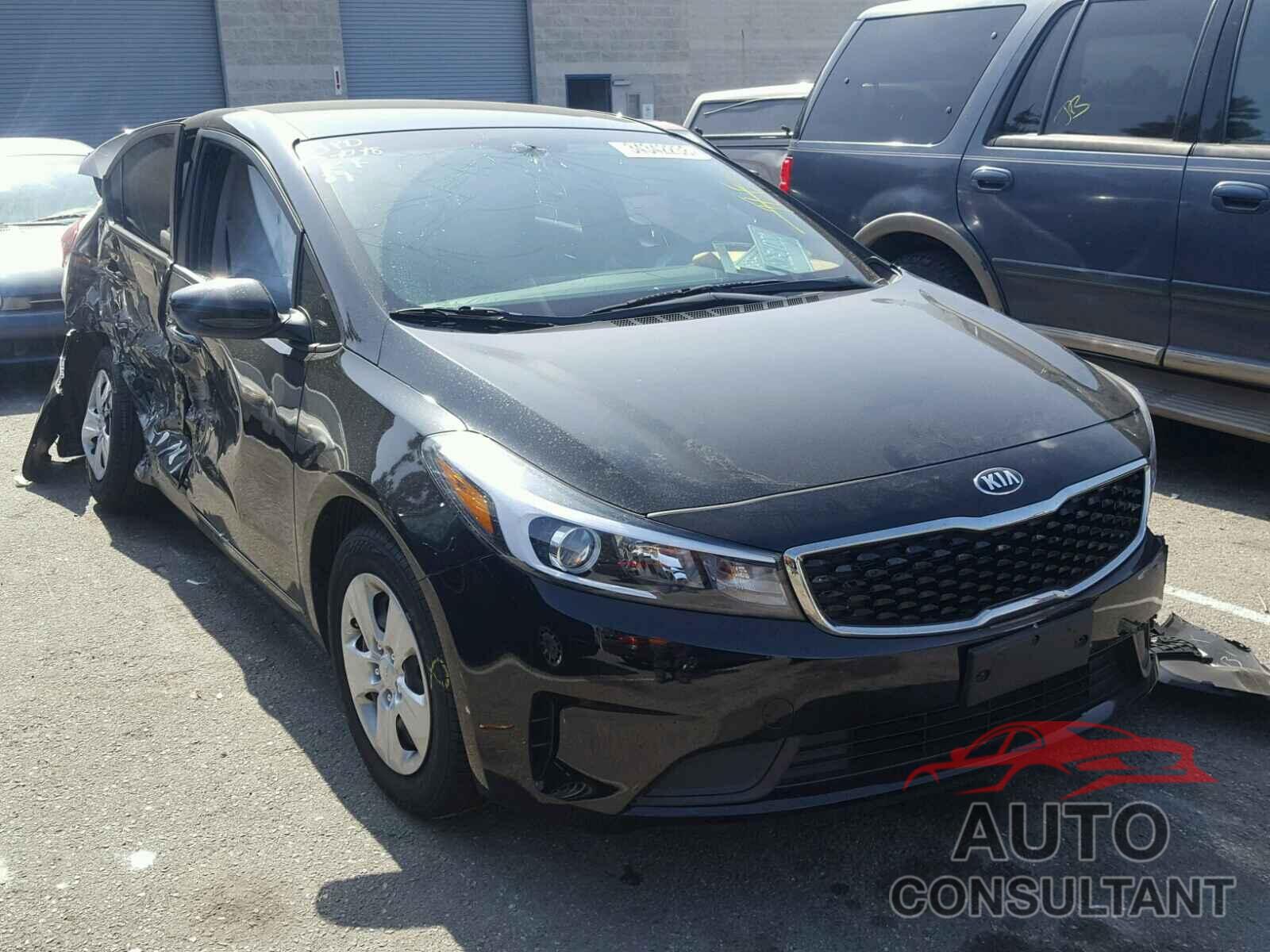 KIA FORTE 2018 - 3KPFK4A73JE184673