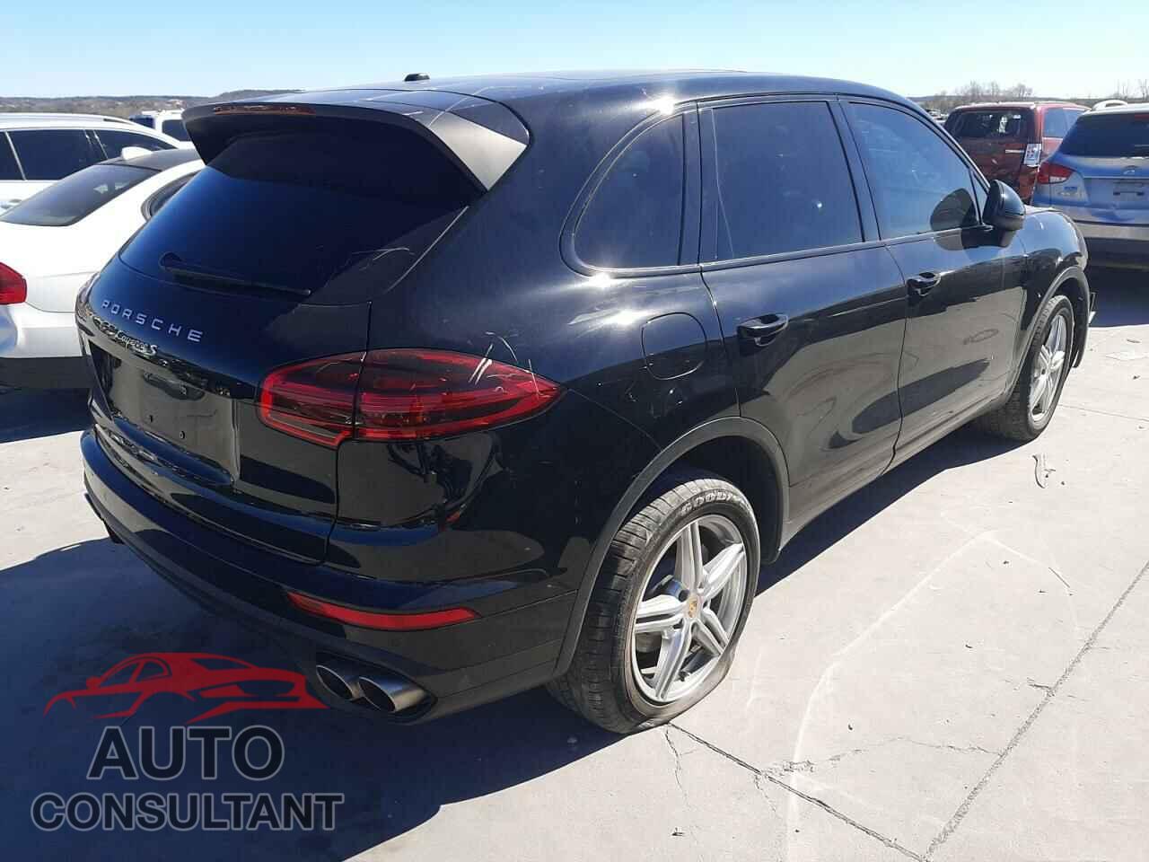 PORSCHE CAYENNE 2016 - WP1AB2A26GLA93043