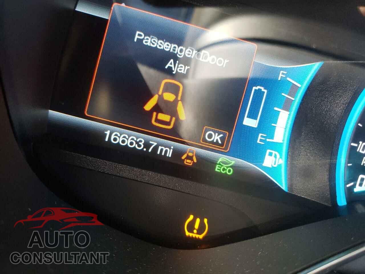 FORD CMAX 2017 - 1FADP5DU9HL100847