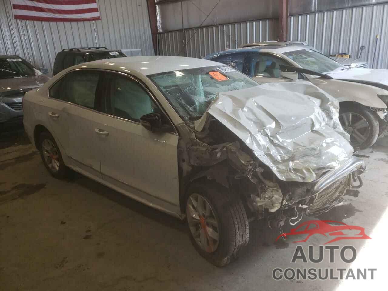 VOLKSWAGEN PASSAT 2016 - 1VWAT7A33GC017331