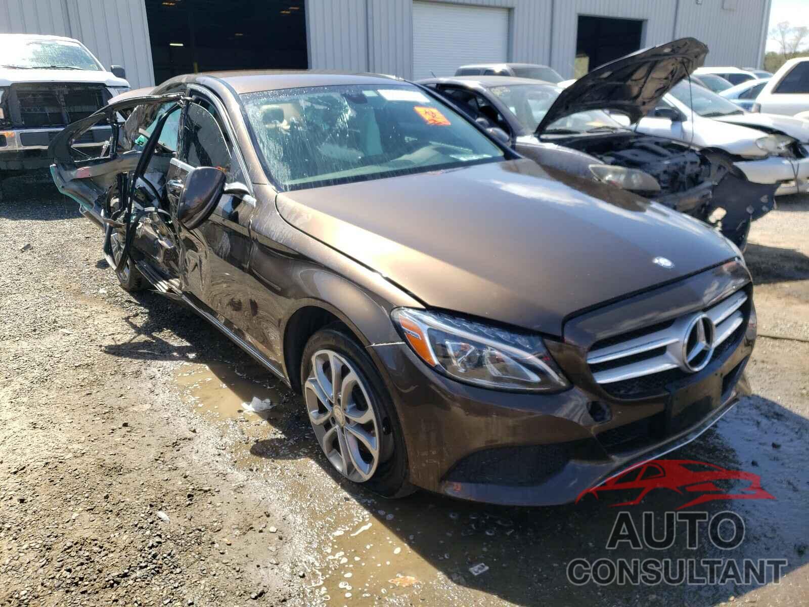 MERCEDES-BENZ C CLASS 2016 - 55SWF4KB0GU103976