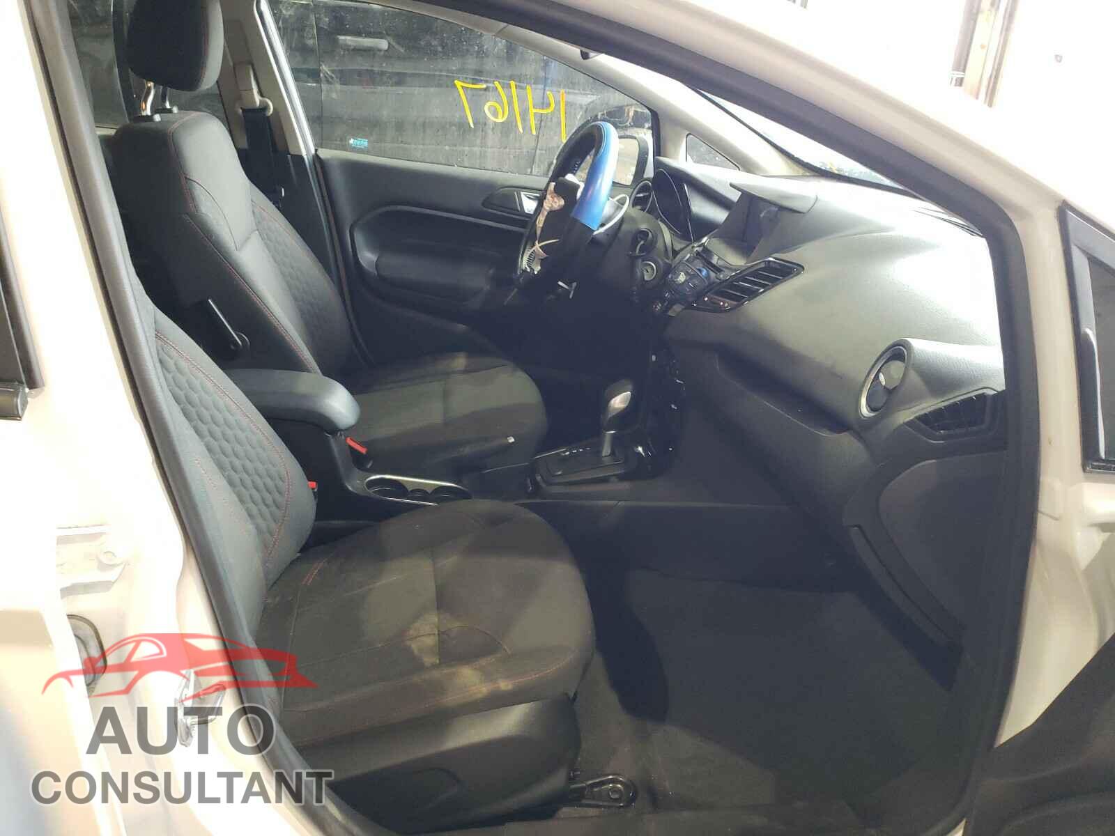 FORD FIESTA 2016 - 3FADP4EJ5GM183723