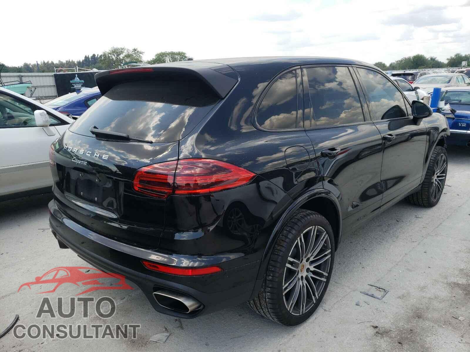 PORSCHE CAYENNE 2017 - WP1AA2A25HKA89219
