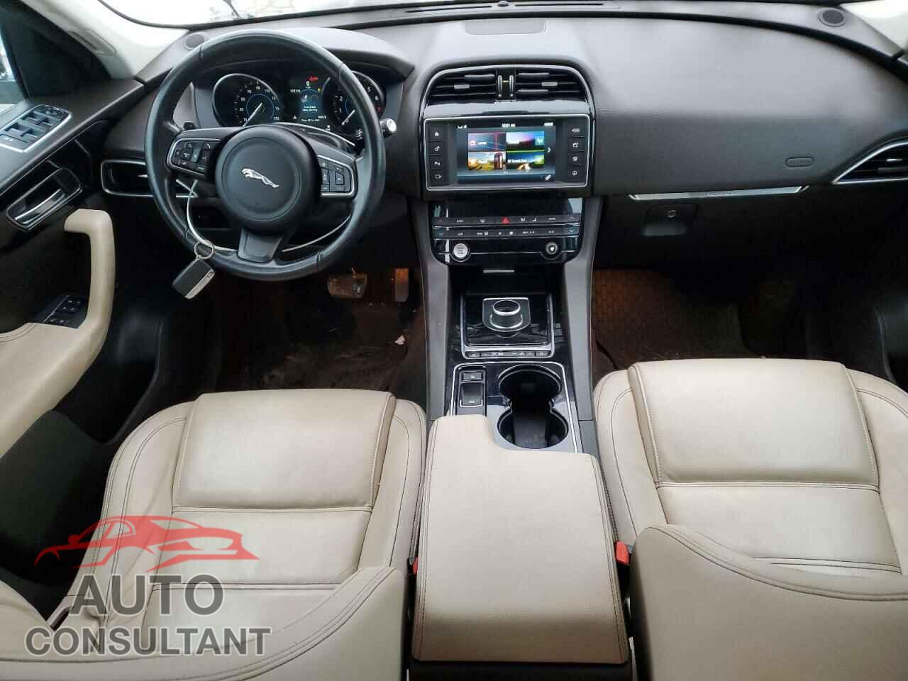 JAGUAR F-PACE 2017 - SADCK2BV4HA089948