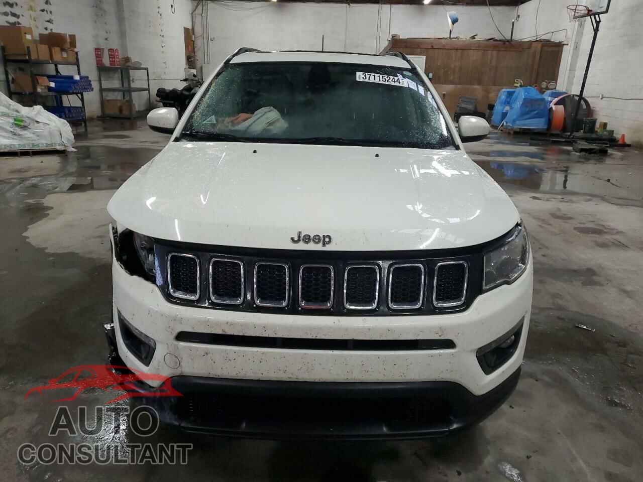 JEEP COMPASS 2017 - 3C4NJCBB1HT669668