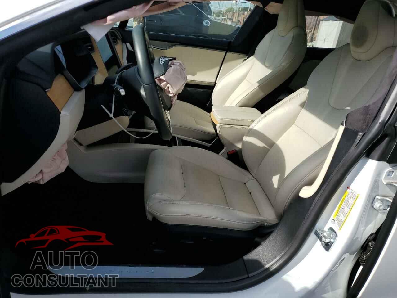 TESLA MODEL S 2020 - 5YJSA1E25LF415648