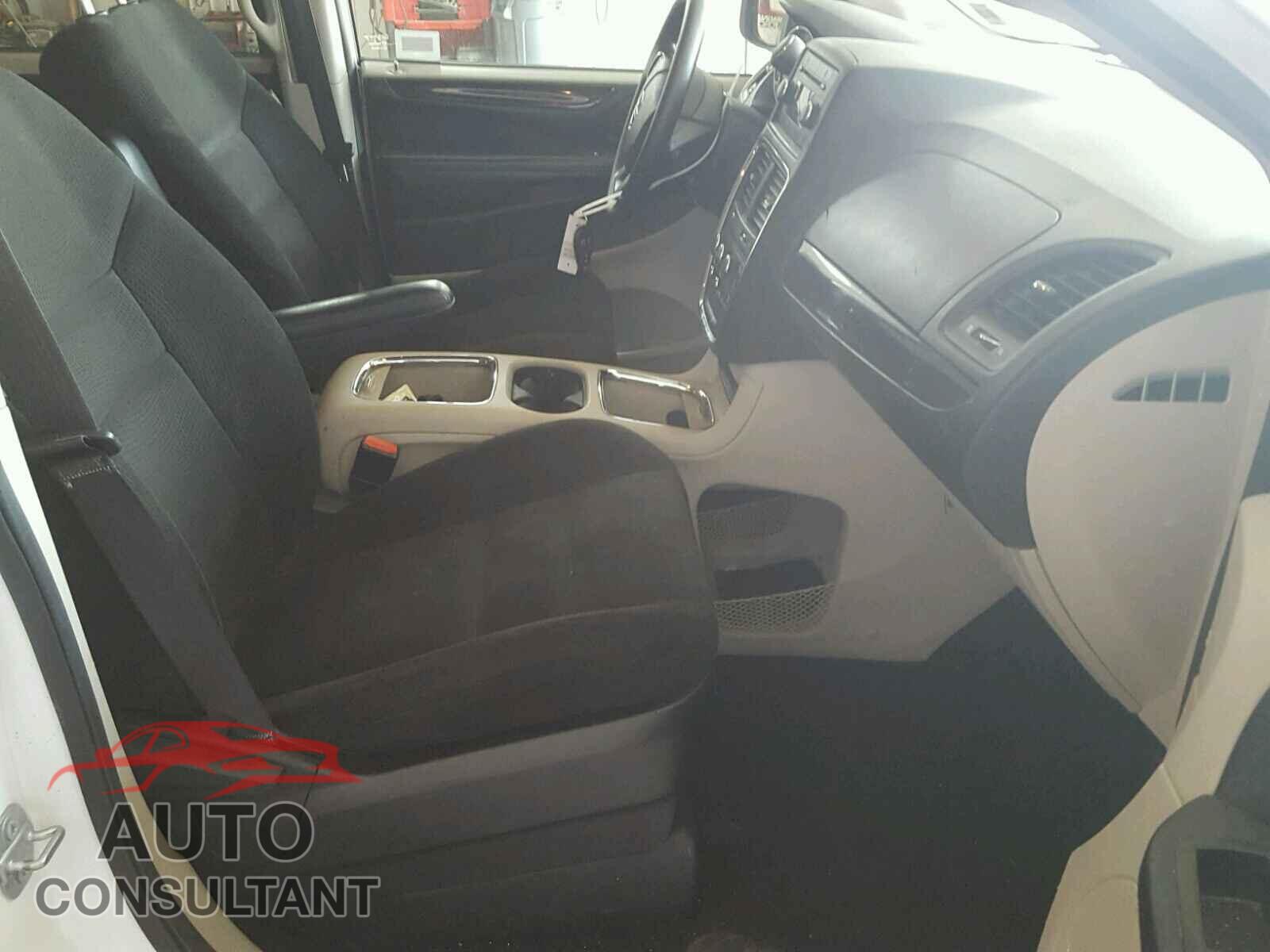 DODGE CARAVAN 2015 - 2C4RDGCG6FR556776