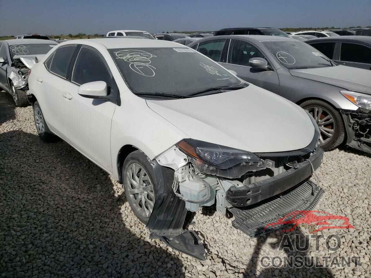 TOYOTA COROLLA 2018 - 2T1BURHE8JC026807