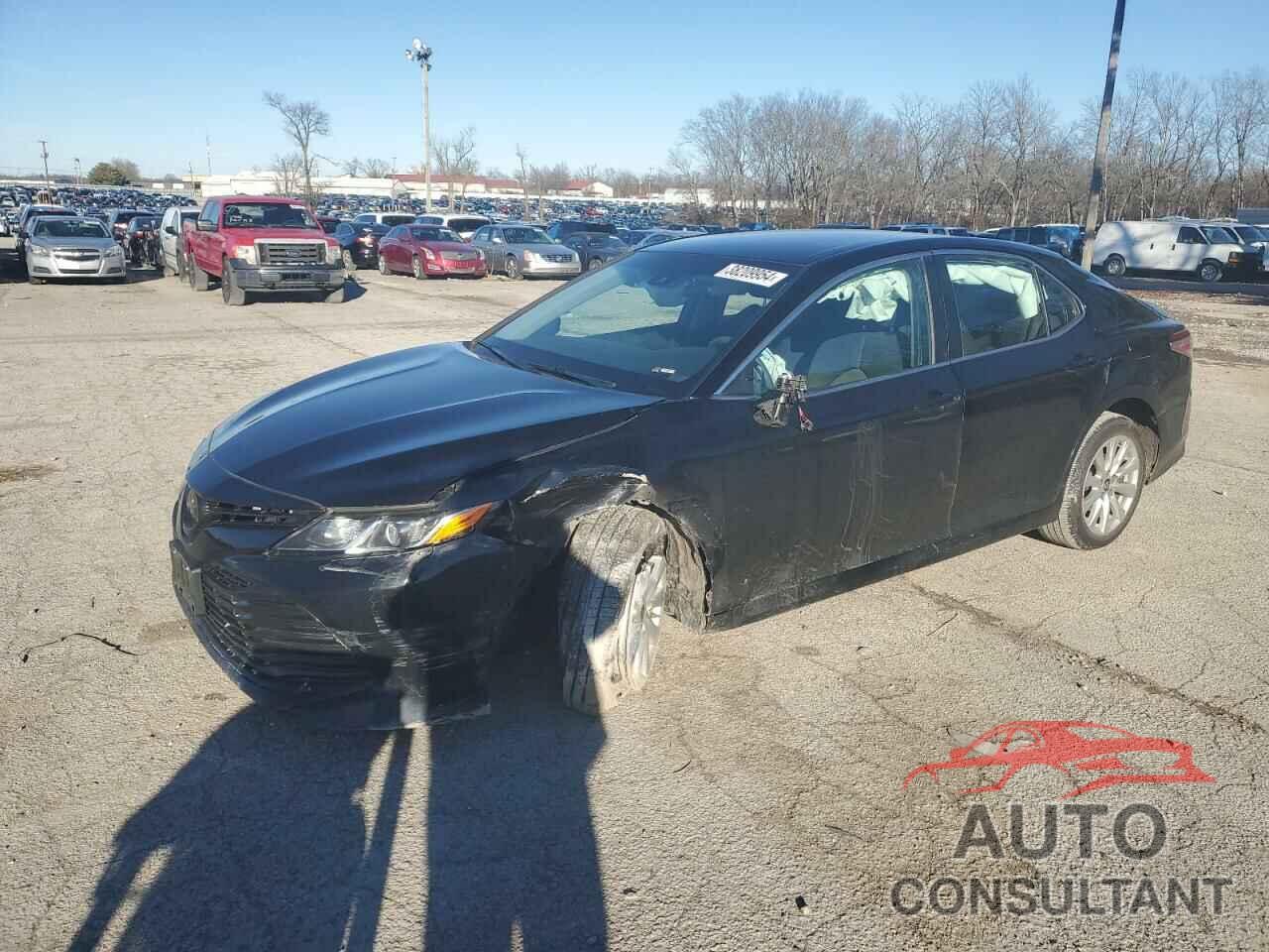 TOYOTA CAMRY 2018 - 4T1B11HK8JU056890