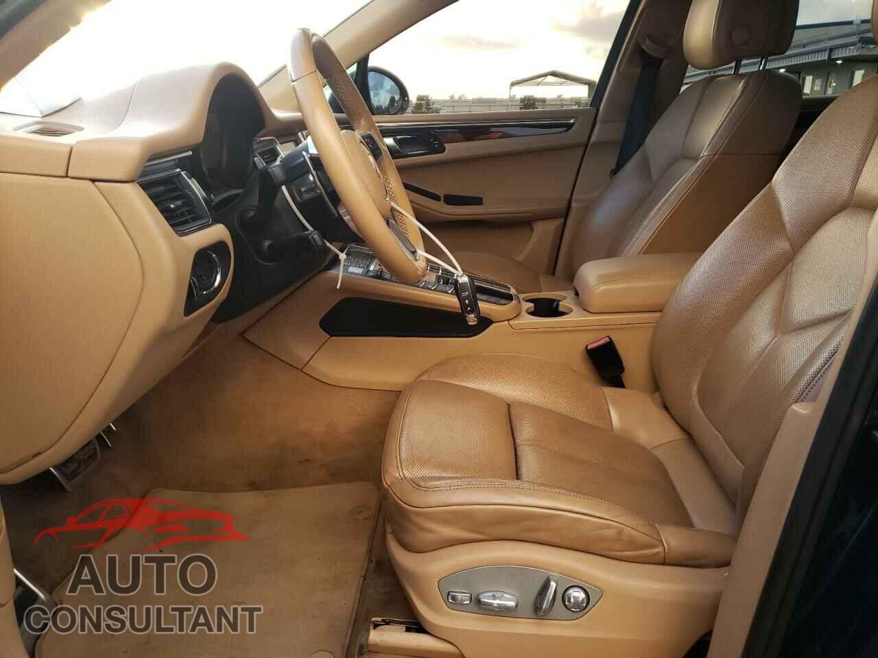 PORSCHE MACAN 2016 - WP1AB2A58GLB54158