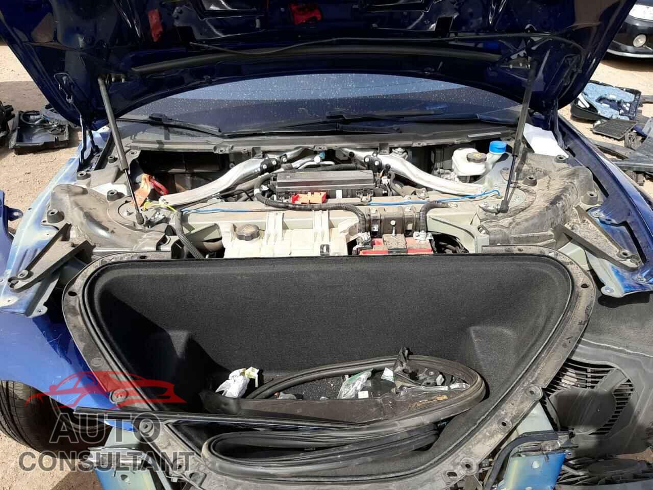 TESLA MODEL S 2017 - 5YJSA1E10HF231247