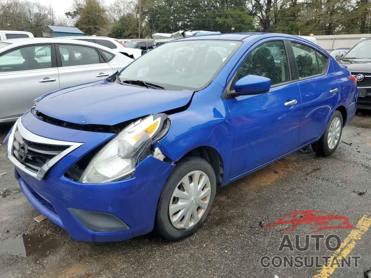 NISSAN VERSA 2017 - 3N1CN7AP4HL808470