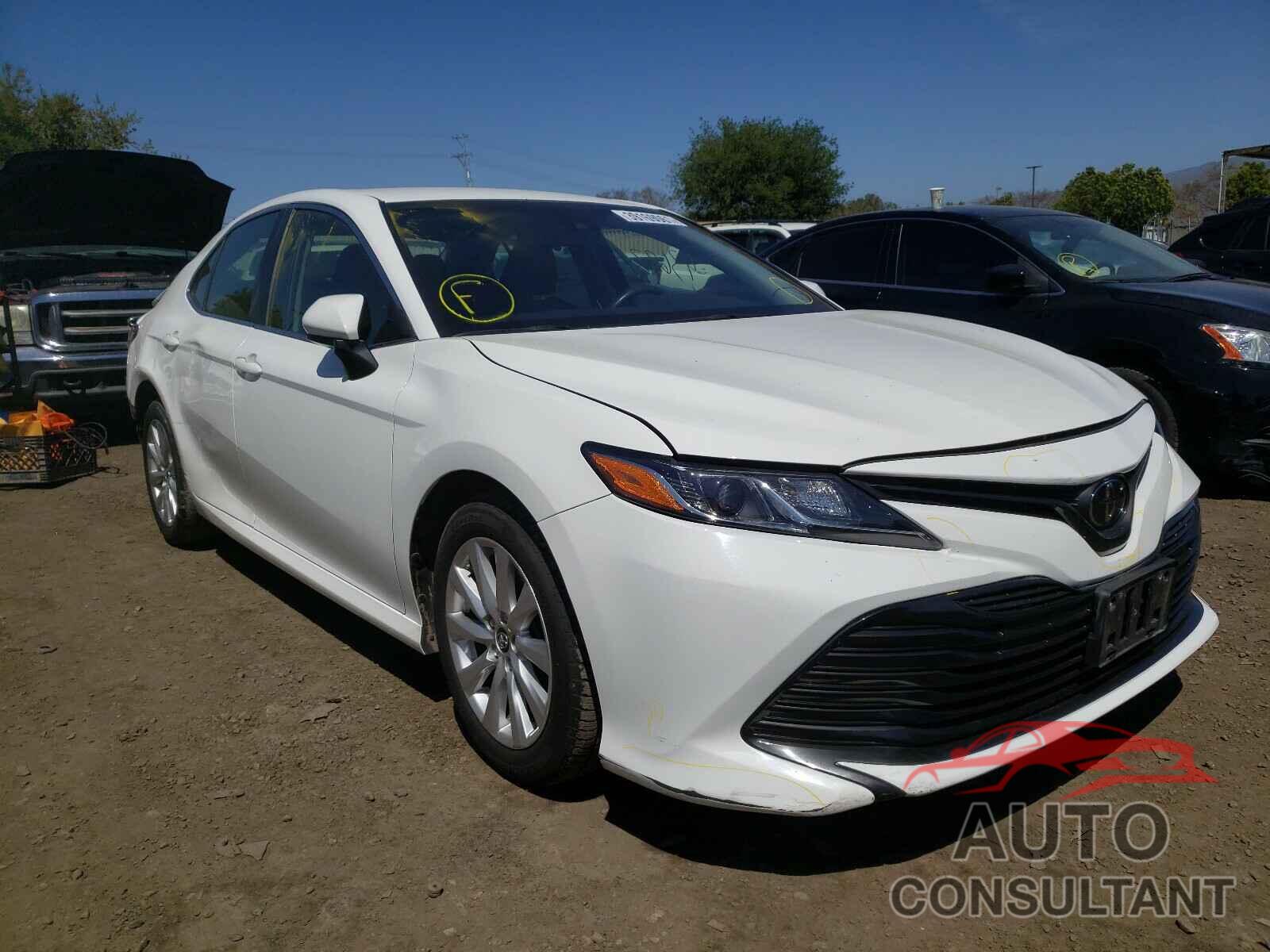 TOYOTA CAMRY 2018 - JTNB11HK1J3044697