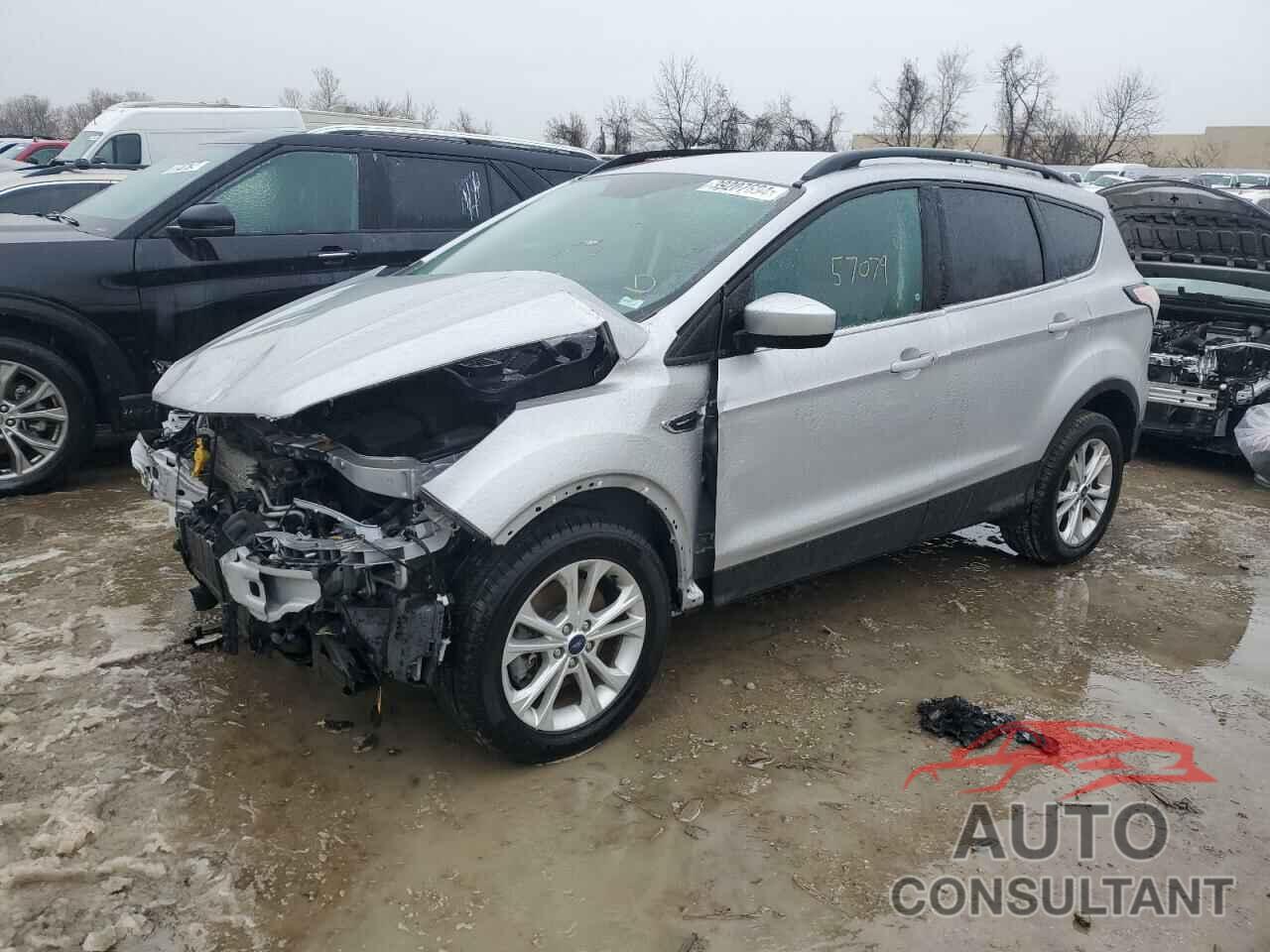 FORD ESCAPE 2018 - 1FMCU9GD0JUD57358