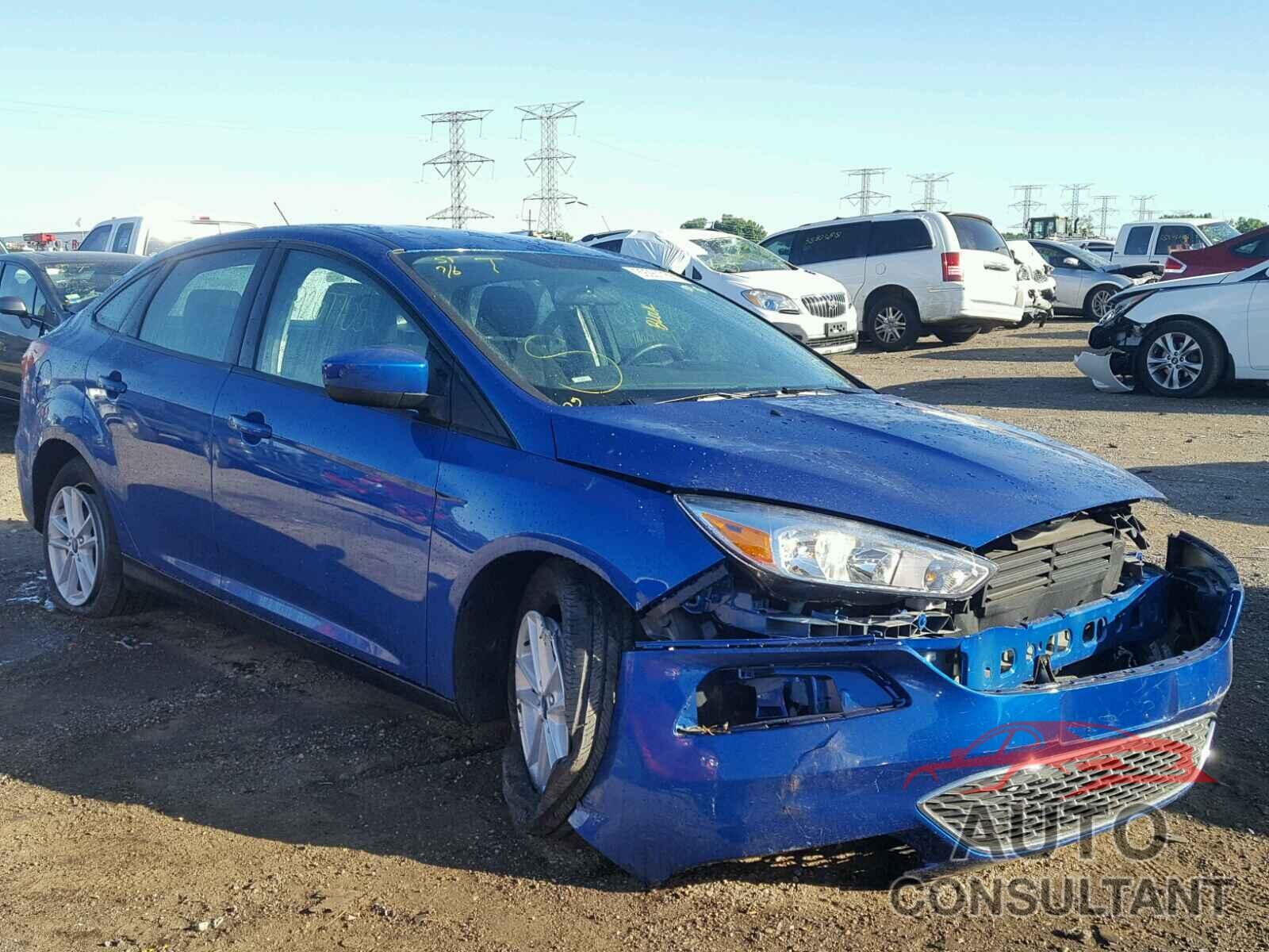 FORD FOCUS 2018 - 1FADP3F2XJL276134