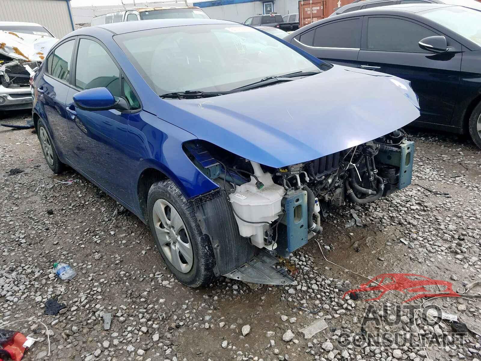 KIA FORTE 2018 - 5XXGT4L37GG056724