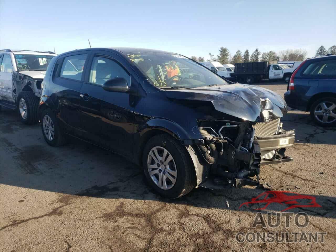 CHEVROLET SONIC 2020 - 1G1JG6SBXL4132495
