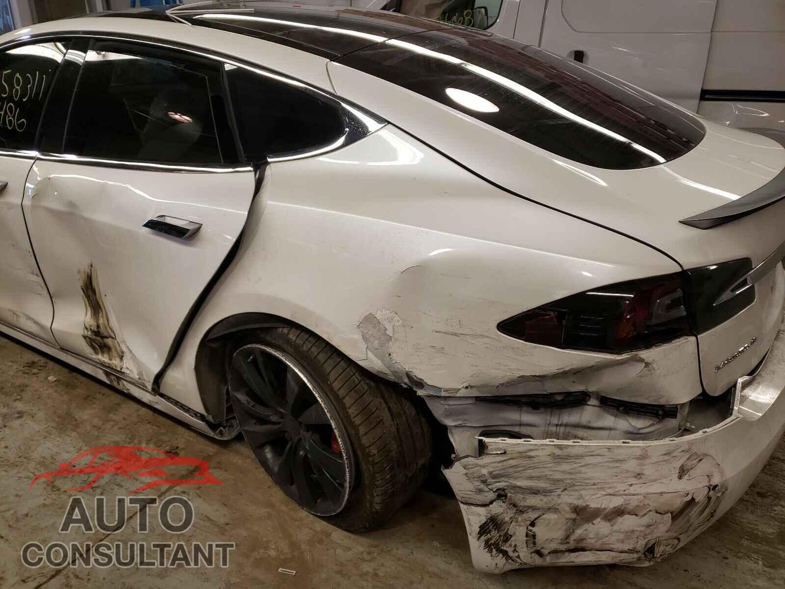 TESLA MODEL S 2017 - 5YJSA1E43HF206269