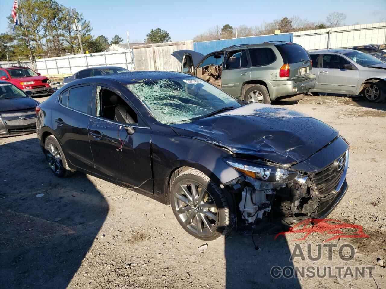 MAZDA 3 2018 - 3MZBN1V37JM257414