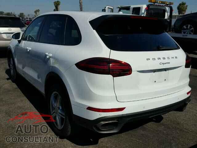 PORSCHE CAYENNE 2016 - WP1AA2A29GLA00681