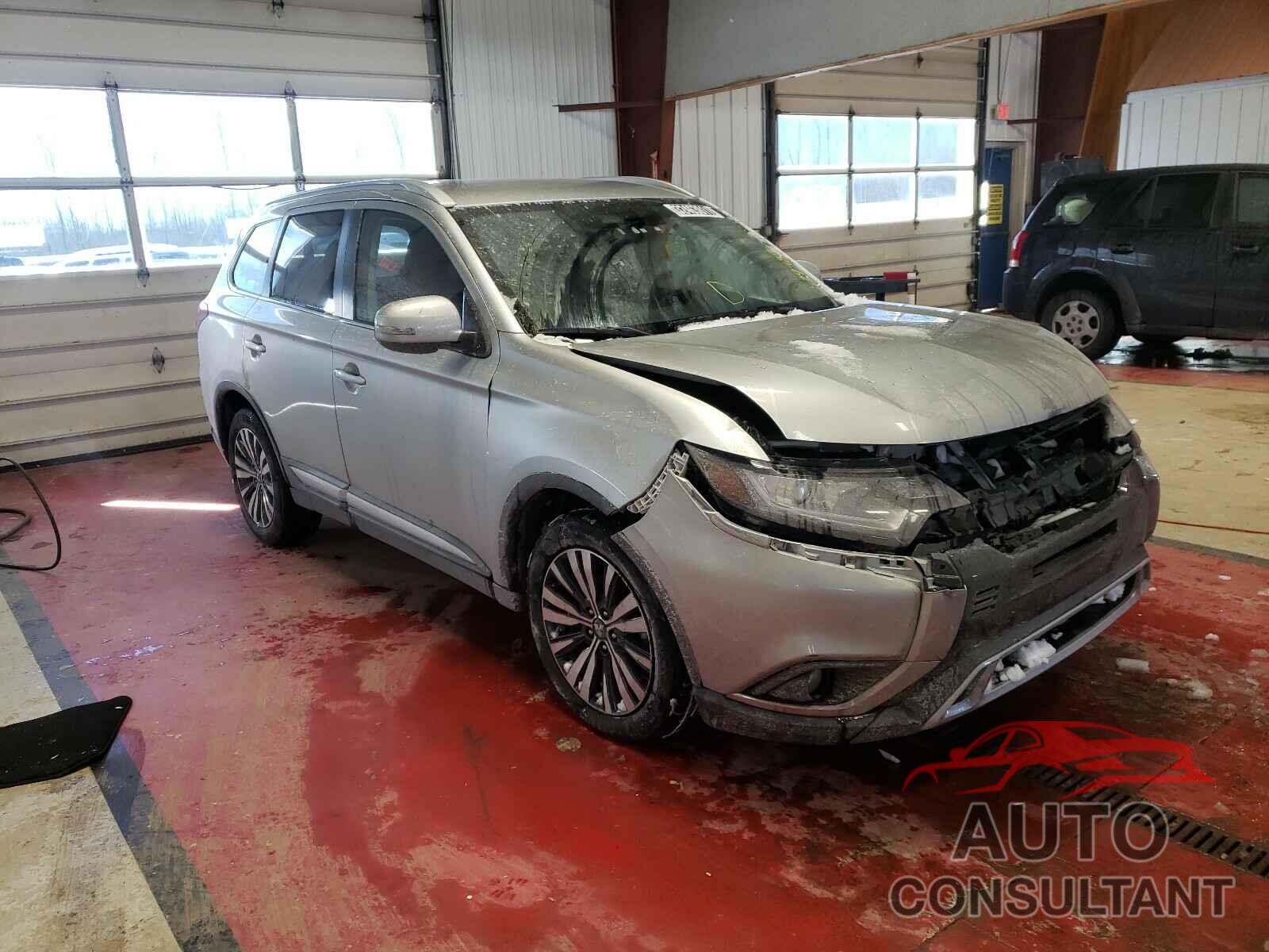 MITSUBISHI OUTLANDER 2020 - JA4AD3A36LZ028270