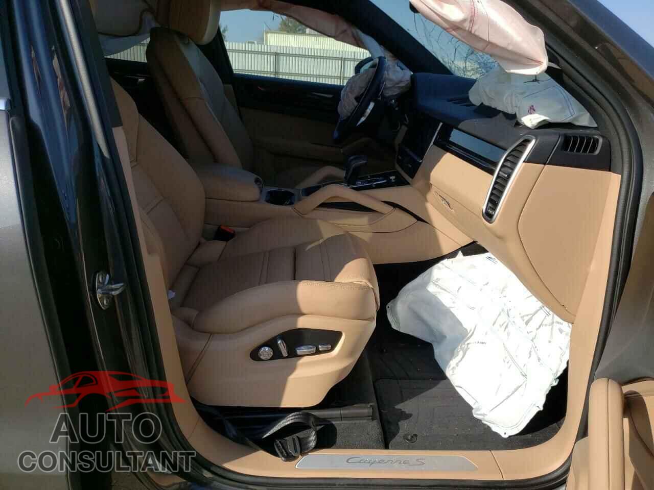 PORSCHE CAYENNE 2020 - WP1AB2AY2LDA29025