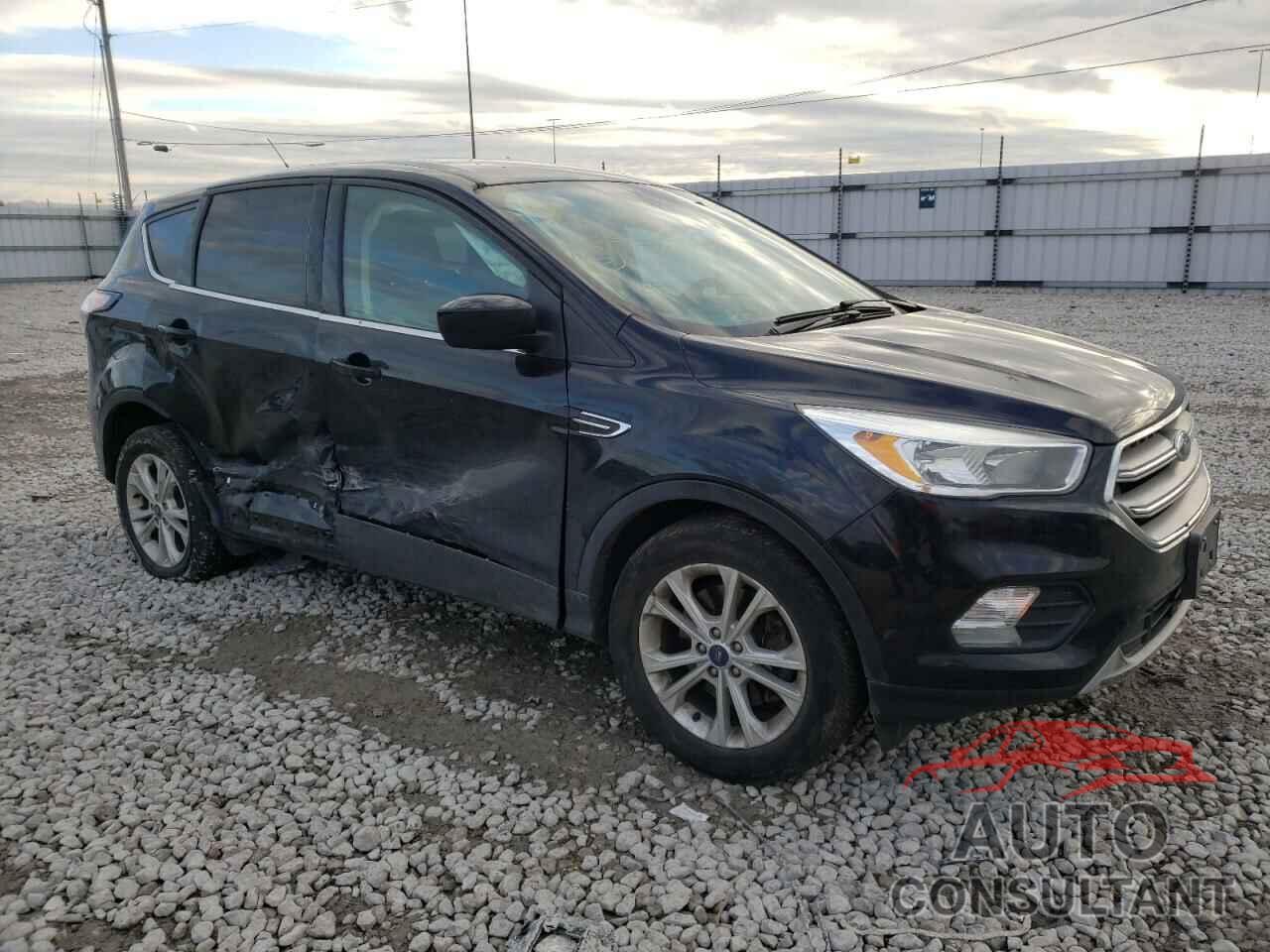 FORD ESCAPE 2017 - 1FMCU0G99HUD77609