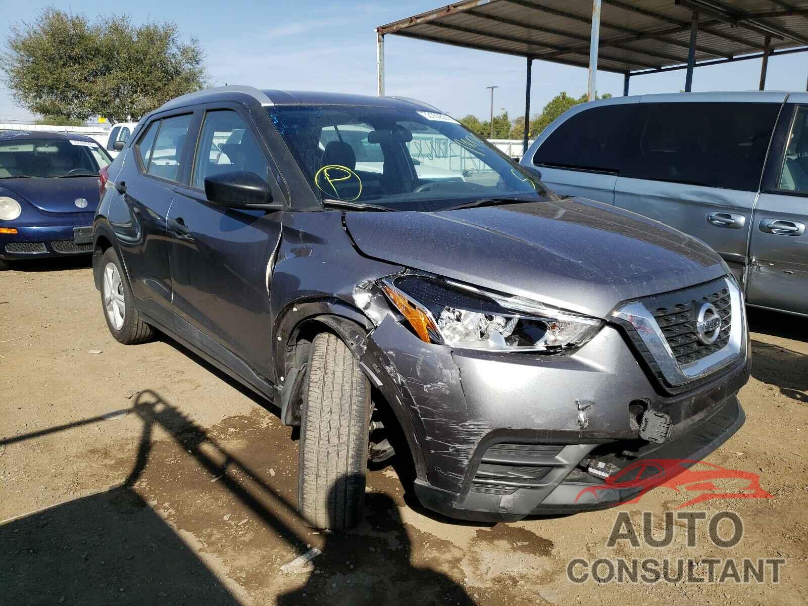 NISSAN KICKS 2018 - 3N1CP5CU5JL528290