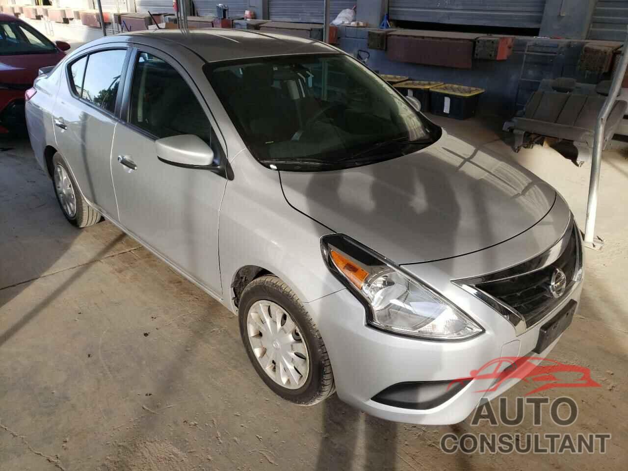 NISSAN VERSA 2019 - 3N1CN7APXKL872519