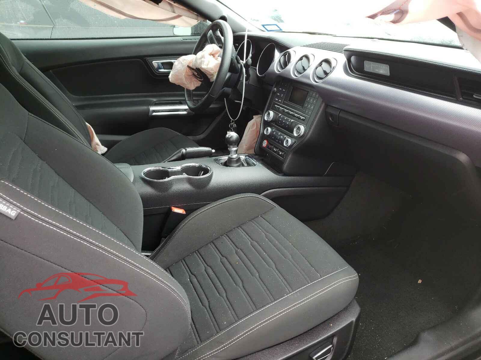 FORD MUSTANG 2017 - 1FA6P8CF0H5265073