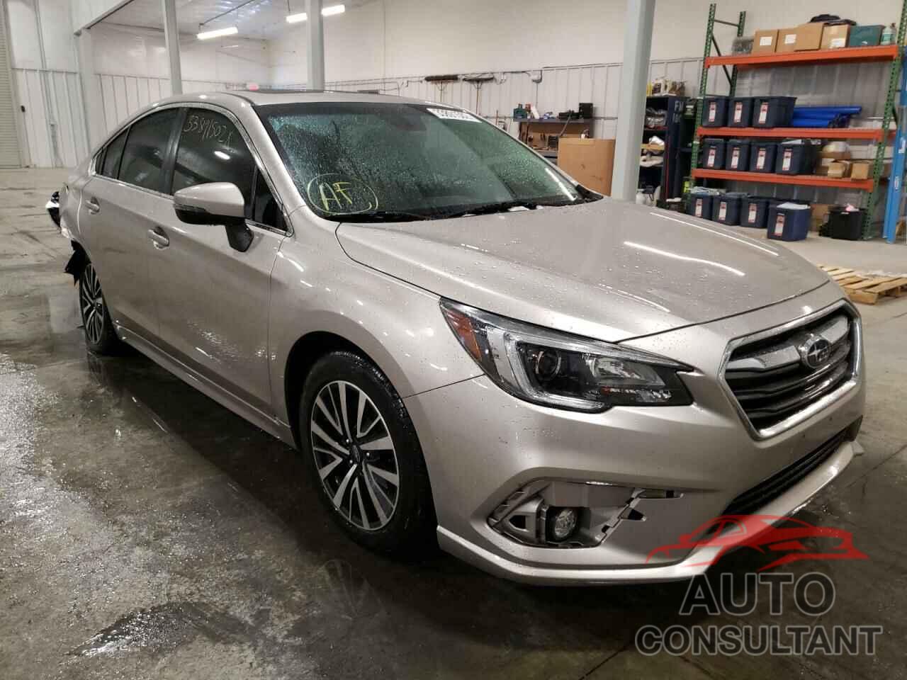 SUBARU LEGACY 2018 - 4S3BNAH64J3028070