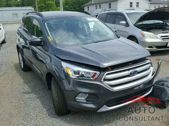 FORD ESCAPE 2017 - 1FMCU9G9XHUD03426