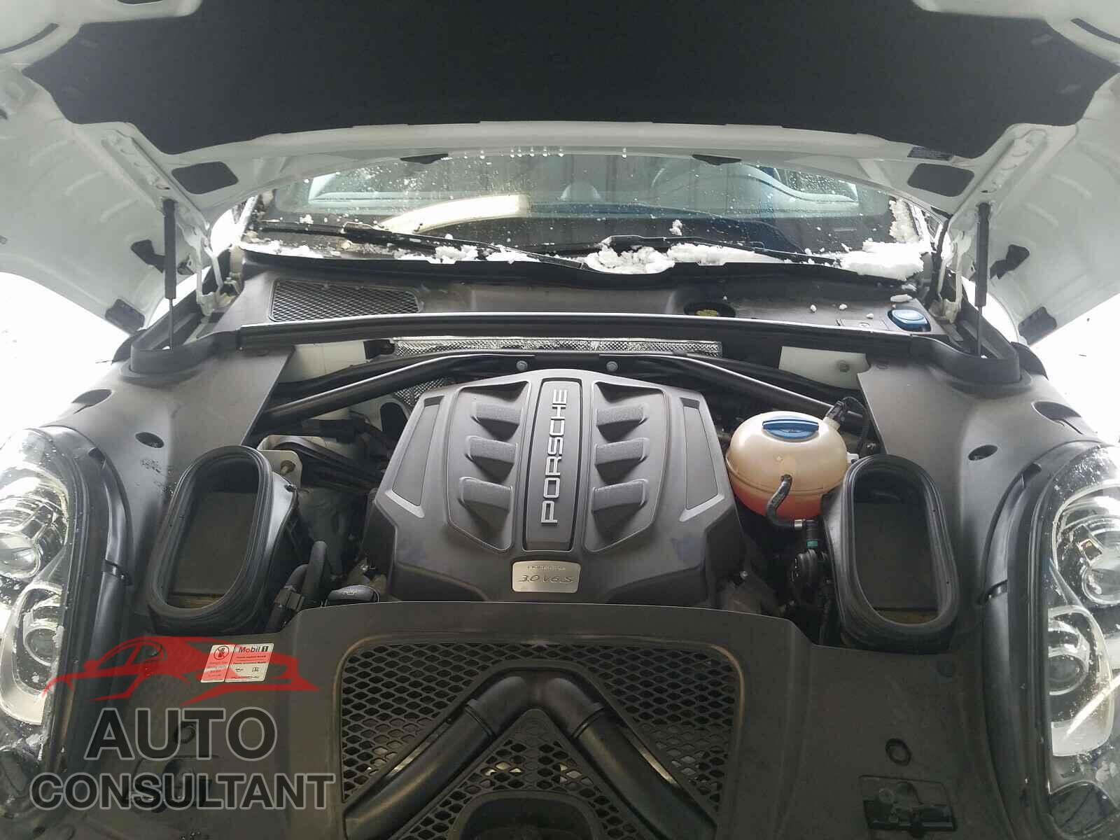 PORSCHE MACAN 2016 - WP1AB2A58GLB42740