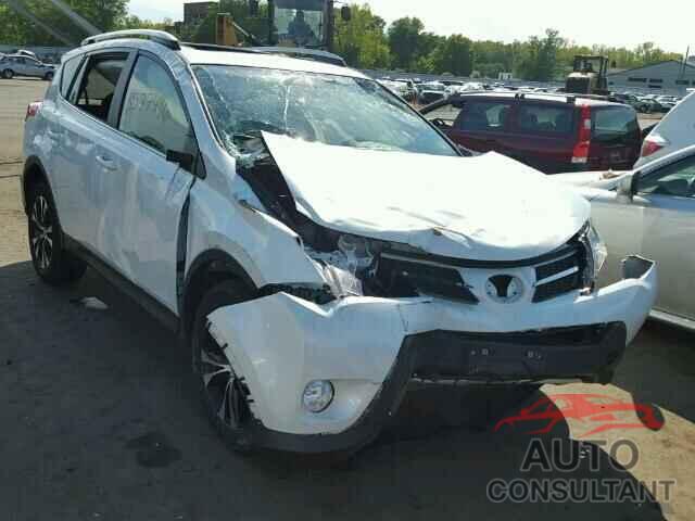 TOYOTA RAV4 2015 - JTMDFREV9FD155690