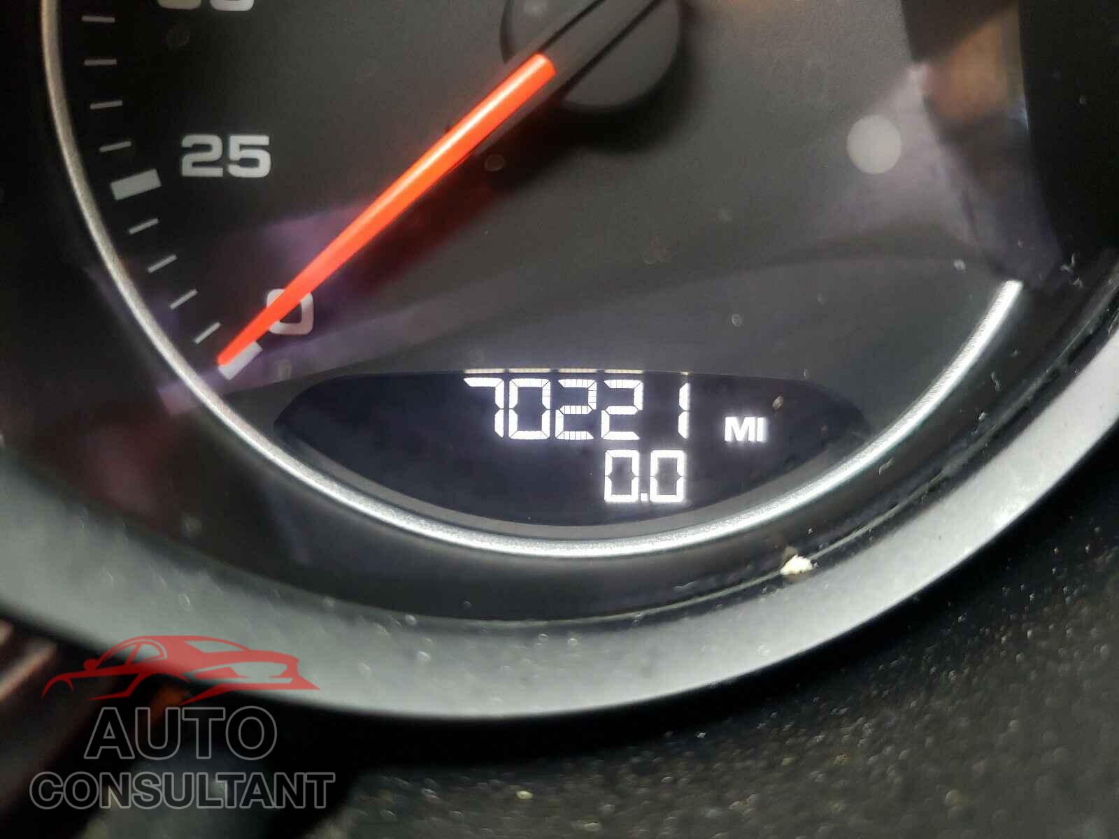 PORSCHE CAYENNE 2016 - WP1AA2A22GKA14802