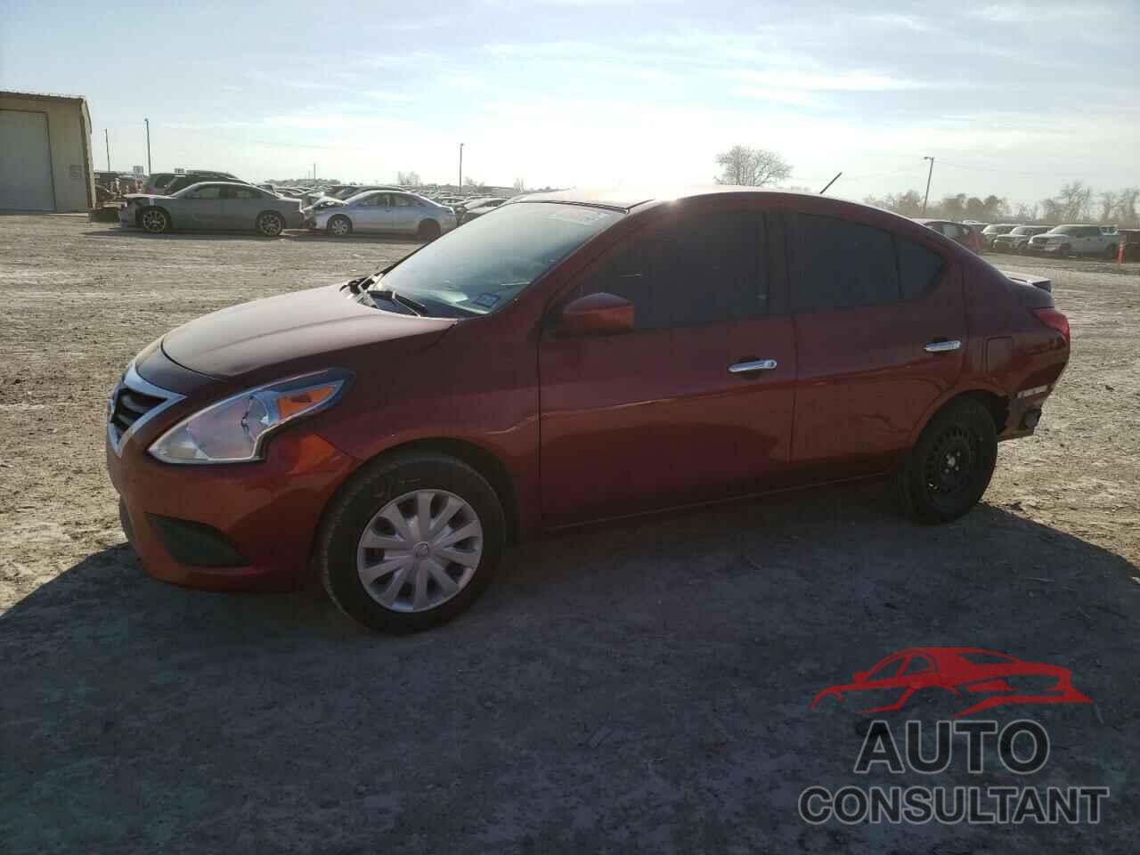 NISSAN VERSA 2018 - 3N1CN7AP1JL880149