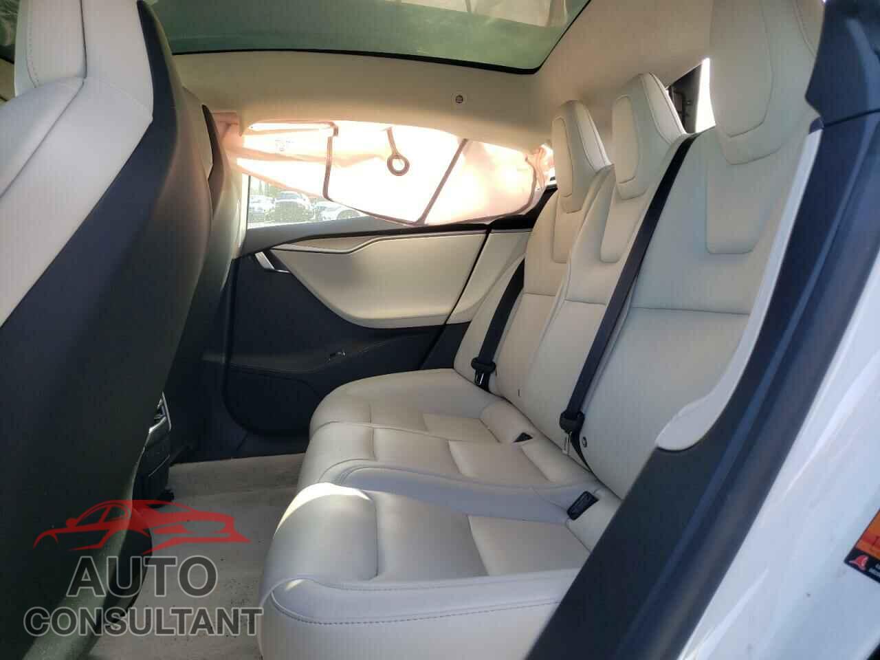 TESLA MODEL S 2018 - 5YJSA1E2XJF275853
