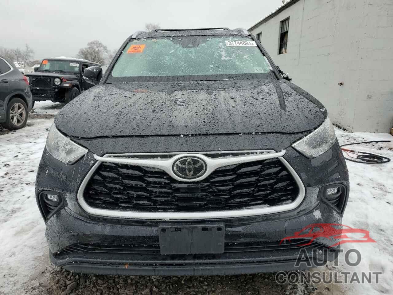 TOYOTA HIGHLANDER 2021 - 5TDGZRBH0MS529091