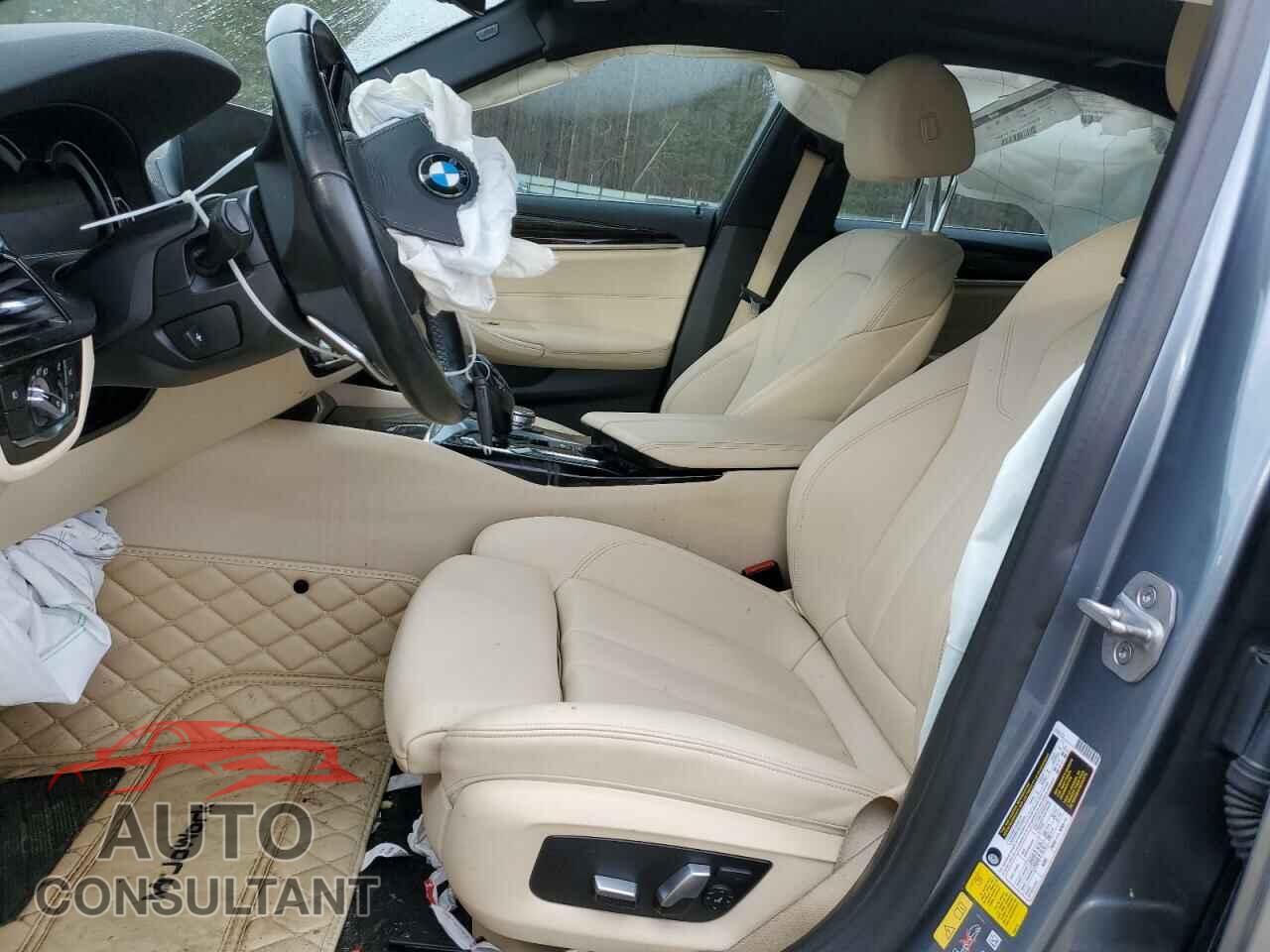 BMW 5 SERIES 2018 - WBAJA9C54JB250017
