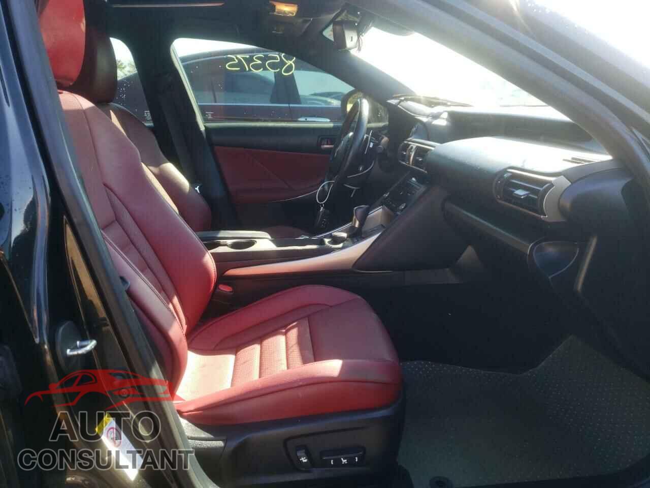LEXUS IS 2018 - JTHBA1D21J5065949
