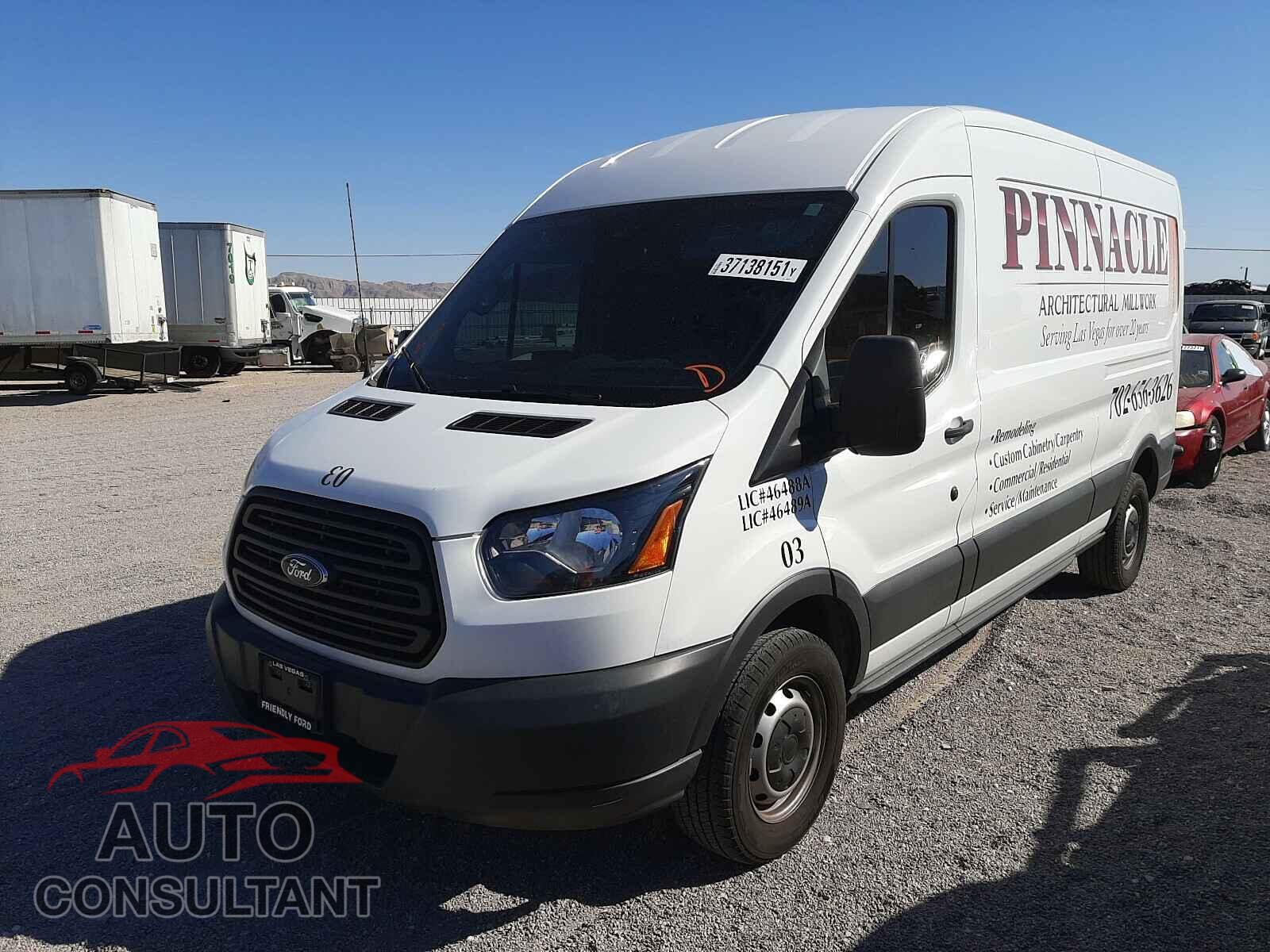 FORD TRANSIT CO 2018 - 1FTYR2CM7JKB29233